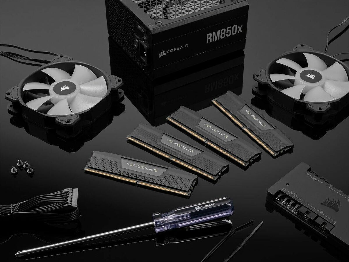 Lot De Barrettes RAM Corsair Vengeance DDR3 - 32 Go, 16 Go, 8 Go - Fréquences 1600/1866 MHz - Neuf Sous Emballage