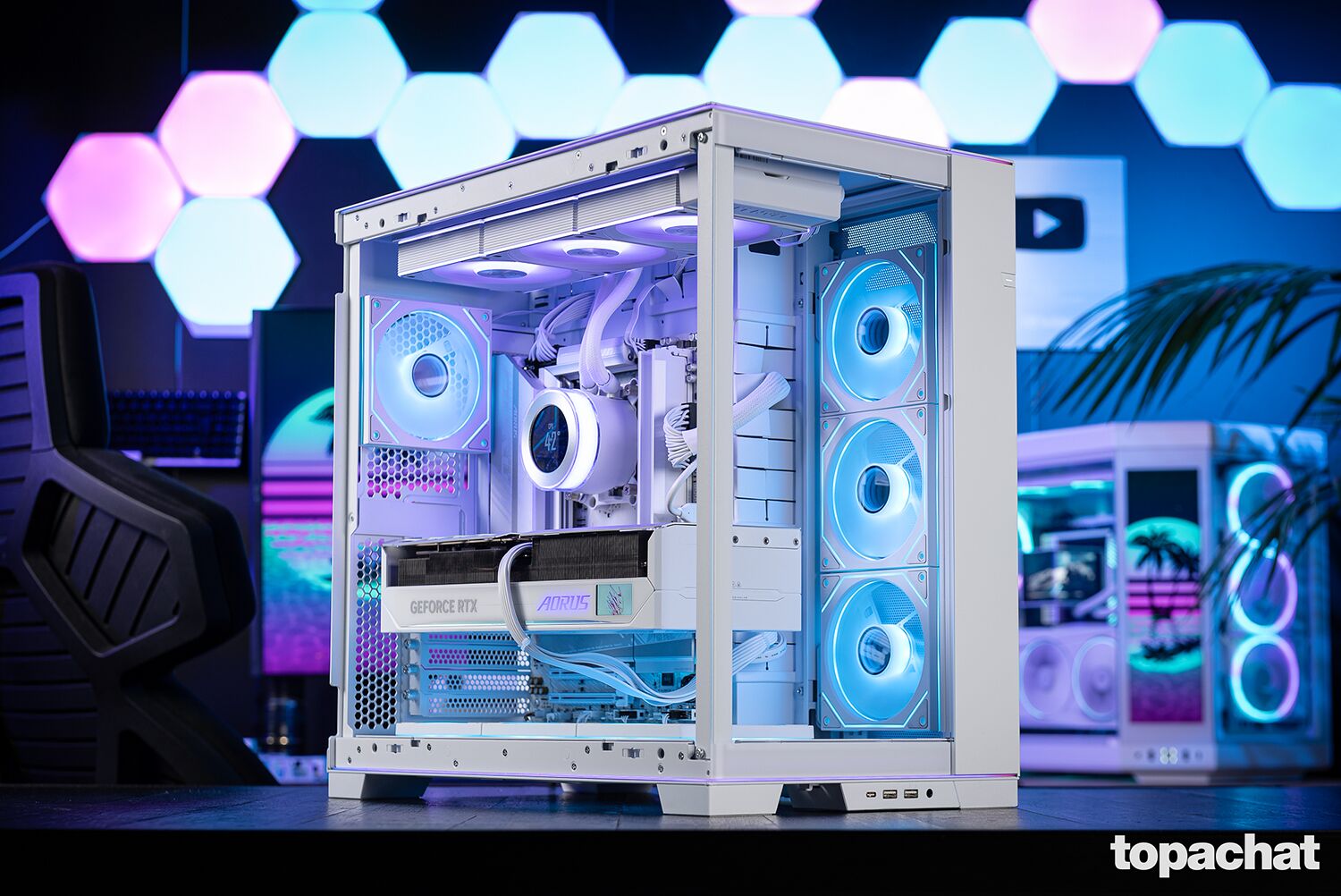 PC Gamer VECTOR (image:2)