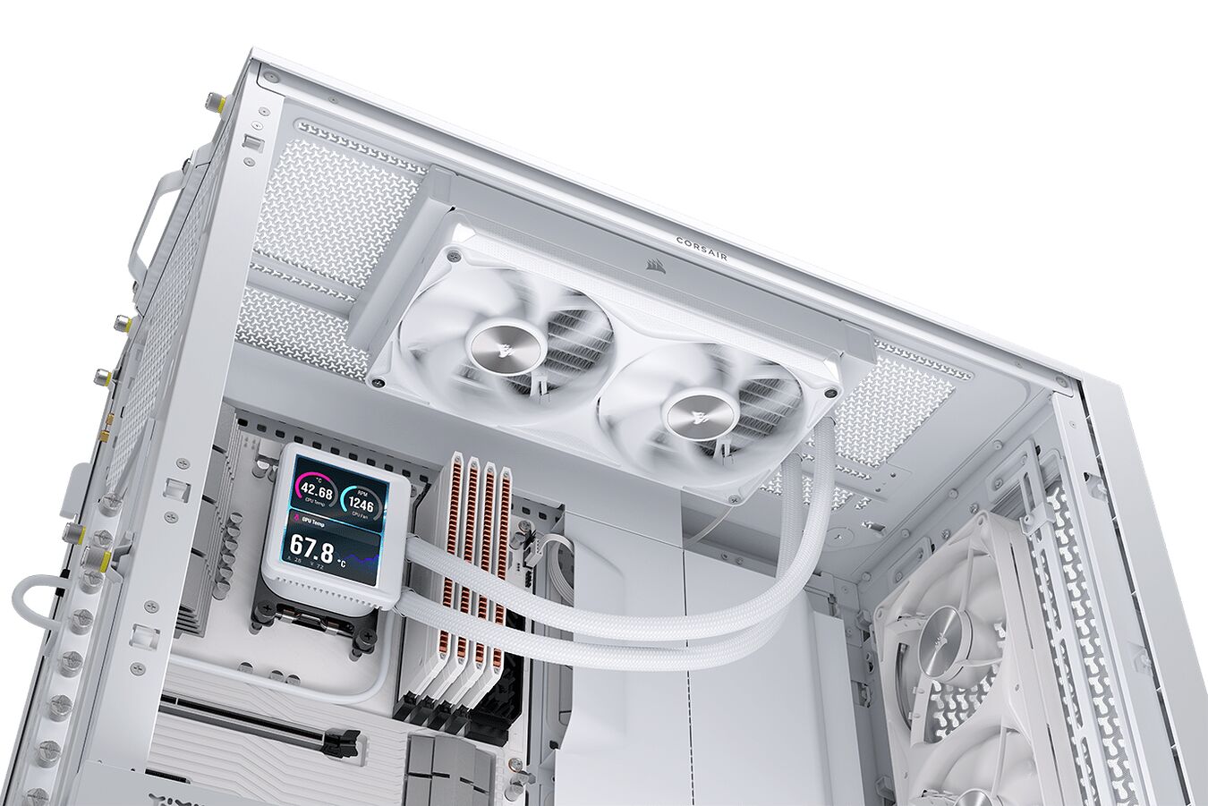 Un PC blanc avec un système de refroidissement liquide Corsair comprenant un radiateur avec deux ventilateurs blancs et un écran LCD affichant des données de température.