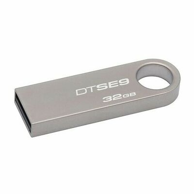 Clé USB 2.0 Kingston DataTraveler SE9 Métal 16 Go