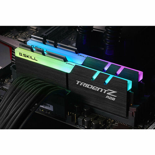 DDR4 G.Skill Trident Z RGB - 16 Go (2 x 8 Go) 3200 MHz - CAS 16