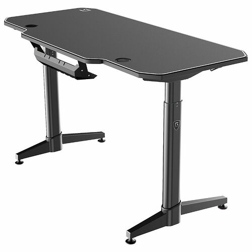 REKT RGo Desk 140