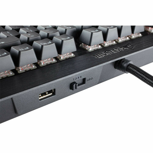 Corsair K70 Rapidfire RGB (MX Speed)(AZERTY)