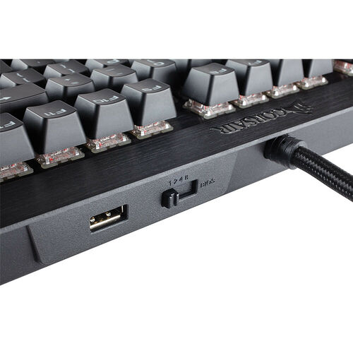 Corsair K70 Lux RGB (MX Red)(AZERTY)