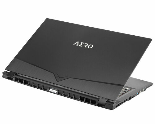 Gigabyte Aero 17 HDR (17-HDR-XB-8FR4130SP)