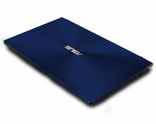 Asus ZenBook 15 (UX533FD-A8102T) Bleu