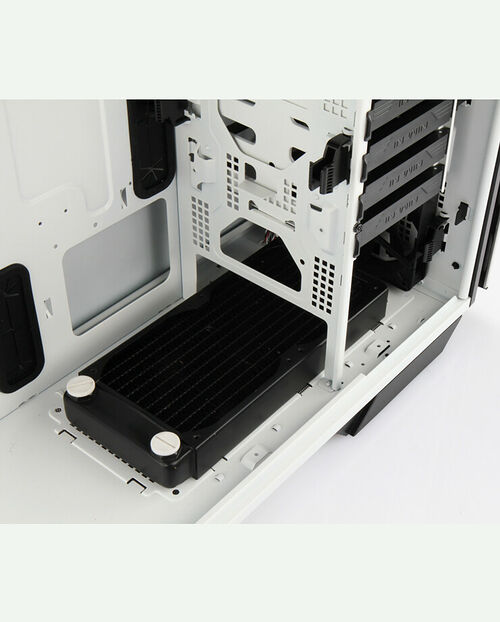 In Win 707, Blanc/Noir