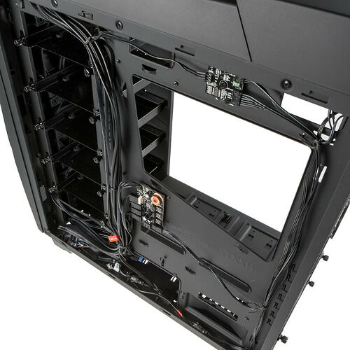 NZXT Noctis 450, Noir