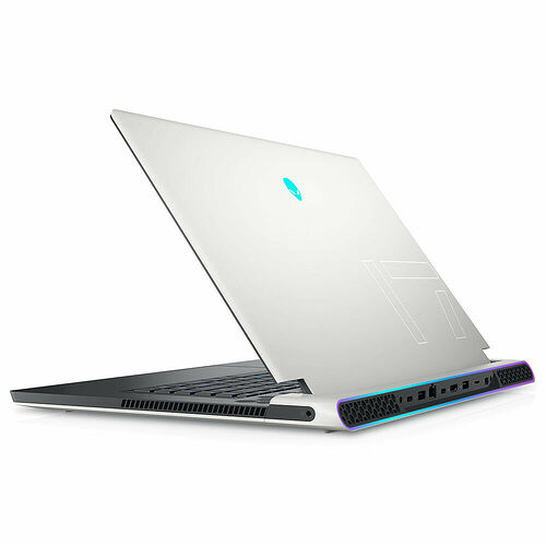 Alienware X17 (R1-221)