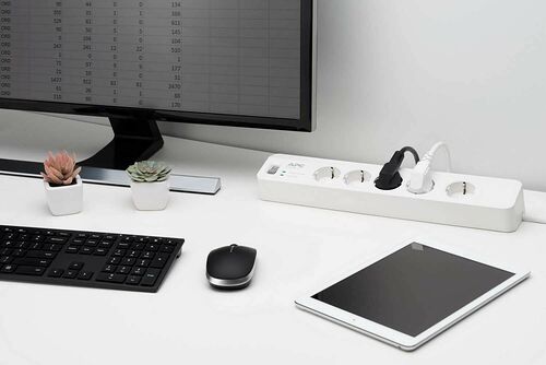 APC Essential SurgeArrest