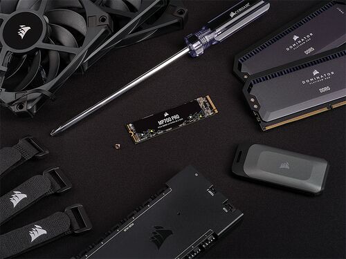 Corsair MP700 Pro 1 To