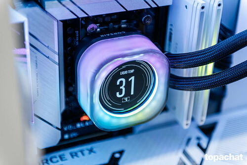 Corsair iCue Link H100i LCD Noir - 240 mm