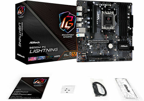 Carte mère ASRock Phantom Gaming B650M PC Lightning, accompagnée de sa boîte et de ses accessoires de montage.