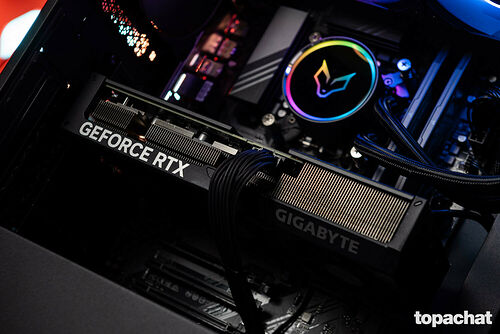 PC Gamer WARDEN (Edition limitée)