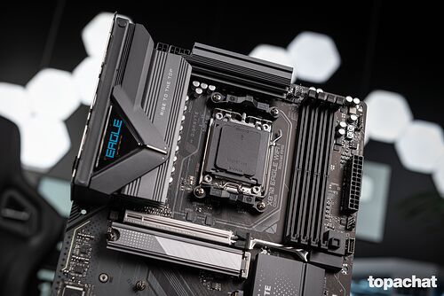 GIGABYTE X870 EAGLE WIFI7