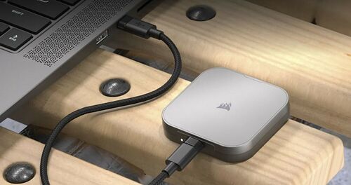 Corsair EX400U 1 To