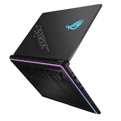 Asus ROG Strix SCAR 18 (G835LX-S9206W)