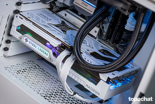 PC Gamer STROMBOLI