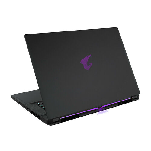 Aorus Master 16 (6YJM5FRE65SP)