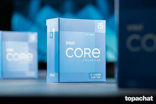 Intel Core i5-12600K (3.7 GHz)