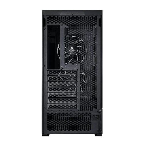 Vue arrière d'un boîtier PC noir avec une grille en nid d'abeille pour la ventilation et des emplacements d'extension pour cartes supplémentaires.
