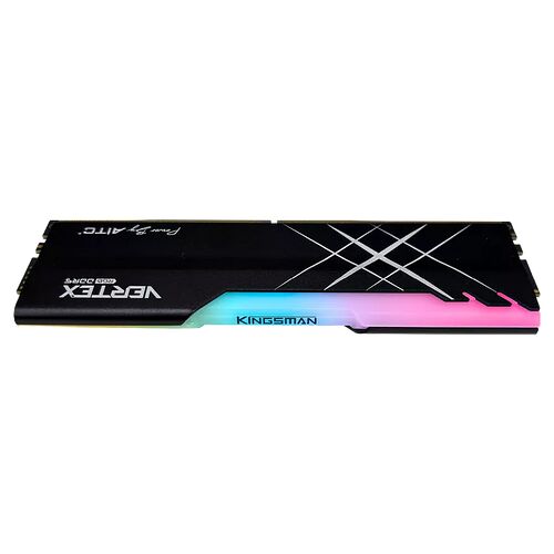 Barrette de mémoire vive Vertex Kingsman avec un dissipateur thermique noir et des accents lumineux multicolores.