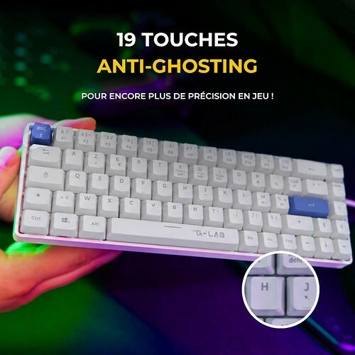 Clavier mécanique G-LAB de couleur blanche avec touches grises et une touche bleue, présentant une technologie anti-ghosting sur 19 touches.