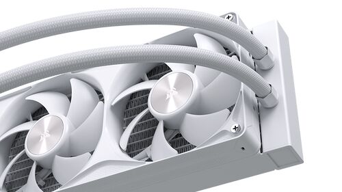 Refroidissement liquide blanc avec deux ventilateurs blancs et des tuyaux tressés blancs.