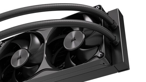 Refroidisseur liquide Corsair avec deux ventilateurs noirs et des tuyaux tressés.