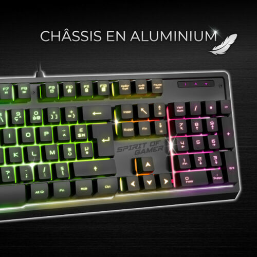 Clavier gamer avec rétroéclairage RGB multicolore et châssis en aluminium.