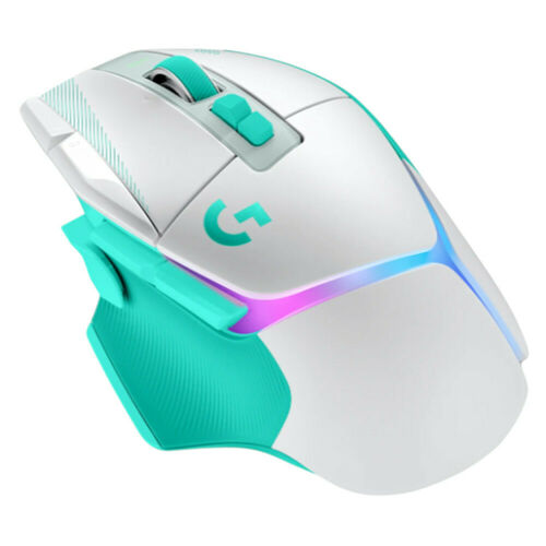 Souris gaming Logitech de couleur blanche et turquoise avec un éclairage RGB coloré sur les côtés.