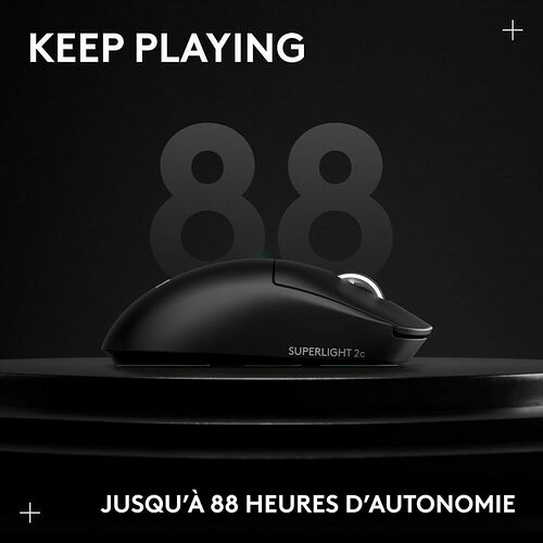 Souris sans fil Logitech Superlight 2c noire, affichant une autonomie allant jusqu'à 88 heures.