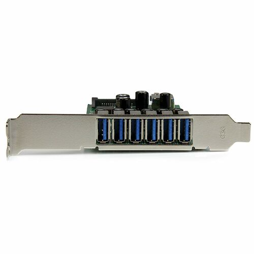Carte d'extension avec six ports USB bleus et un équerre métallique de fixation.