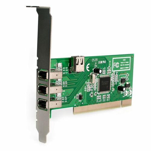 Carte réseau PCIe avec trois ports Ethernet RJ45 et un port USB, montée sur un circuit imprimé vert avec un support métallique.