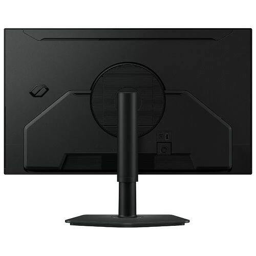 L'arrière d'un écran de PC gamer noir avec un pied réglable et des ports de connexion visibles.