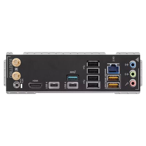 Panneau arrière d'une carte mère Challenger présentant divers ports de connexion : ports USB 4, HDMI, ports USB classiques, ports audio et un port Ethernet 2.5G.