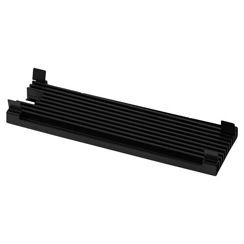 Barrette de mémoire vive (RAM) noire avec dissipateur thermique à ailettes.