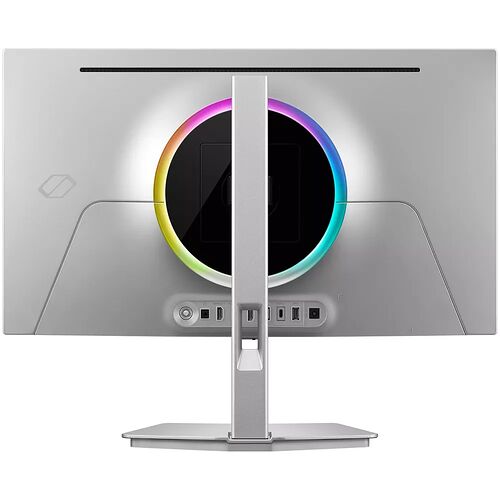L'arrière d'un écran de PC avec un éclairage circulaire RGB multicolore et un pied argenté. On aperçoit également plusieurs ports de connectivité sur la partie inférieure.