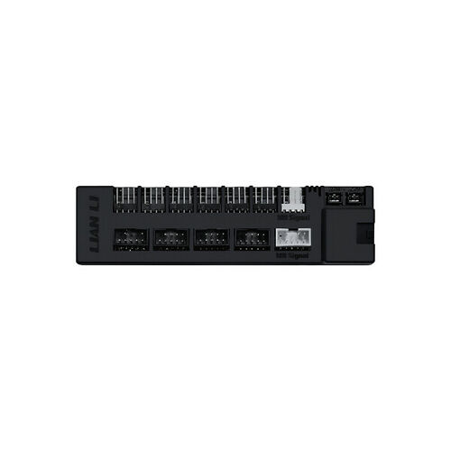 Contrôleur Lian Li avec plusieurs ports de connexion pour composants PC et un port USB.