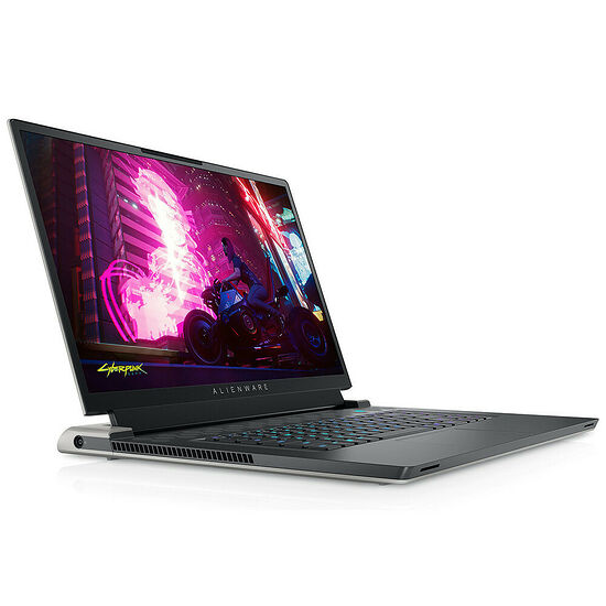 Alienware X17 (R1-221)