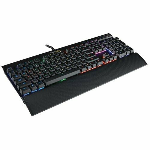 Corsair Gaming K70 RGB, Noir (MX Red) (AZERTY)