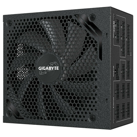 Gigabyte UD1300GM PG5 - 1300W