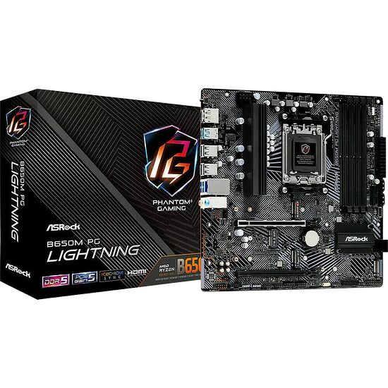 Carte mère ASRock Phantom Gaming B650M PG Lightning pour processeurs AMD Ryzen, présentée avec sa boîte d'origine.