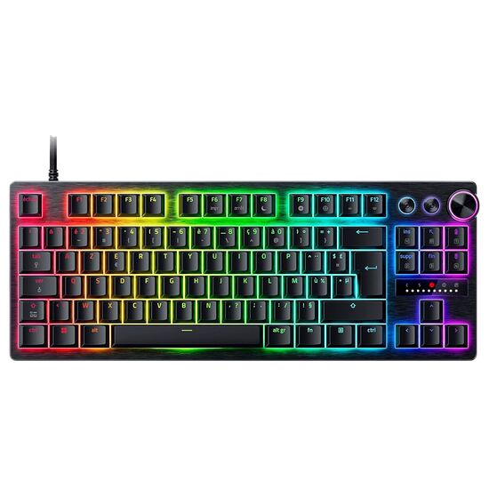 Clavier mécanique rétroéclairé RGB avec touches de couleur et câble USB détachable.