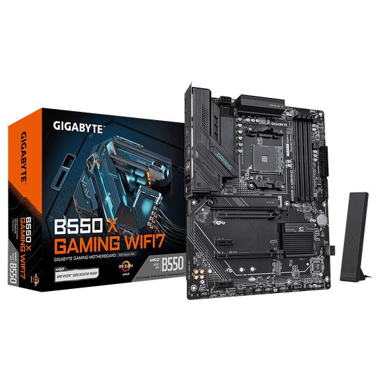Carte mère Gigabyte B550X Gaming WiFi7 avec son emballage, conçue pour les processeurs AMD Ryzen. La carte est de couleur noire avec des dissipateurs thermiques intégrés.
