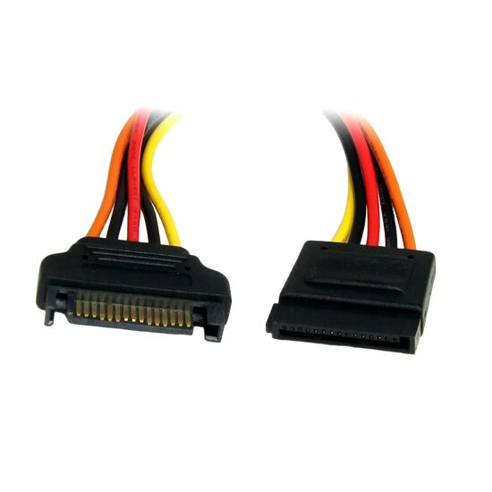 Câble d'alimentation SATA avec des fils rouge, noir et jaune pour connecter des composants de stockage à une alimentation de PC.