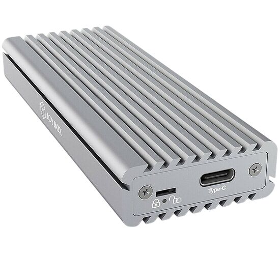 Boîtier externe Icy Box avec un design à ailettes pour la dissipation thermique, doté d'un port USB Type-C en façade.