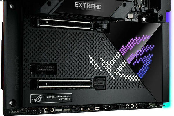 ASUS ROG MAXIMUS Z690 EXTREME + DDR5 Trident Z5 RGB Noir 32 Go 6000 MHz CAS 36 (image:5)