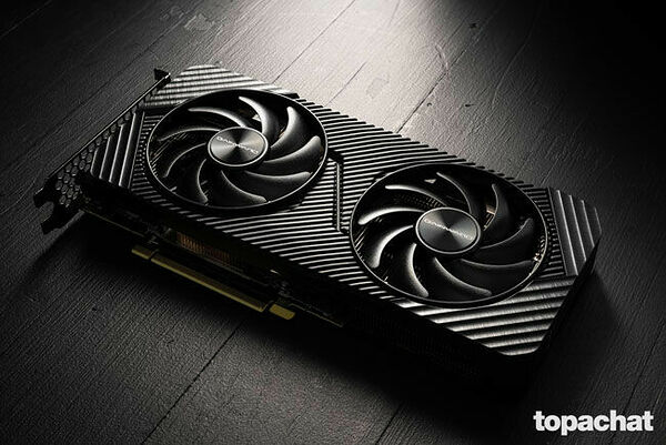 Gainward GeForce RTX 4070 Ghost OC (image:2)