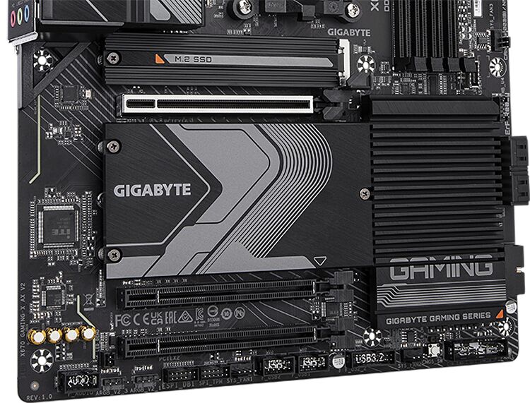 GIGABYTE X670 GAMING X AX V2 (image:4)